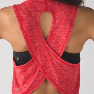 Lululemon Criss cross tank crop - 2
